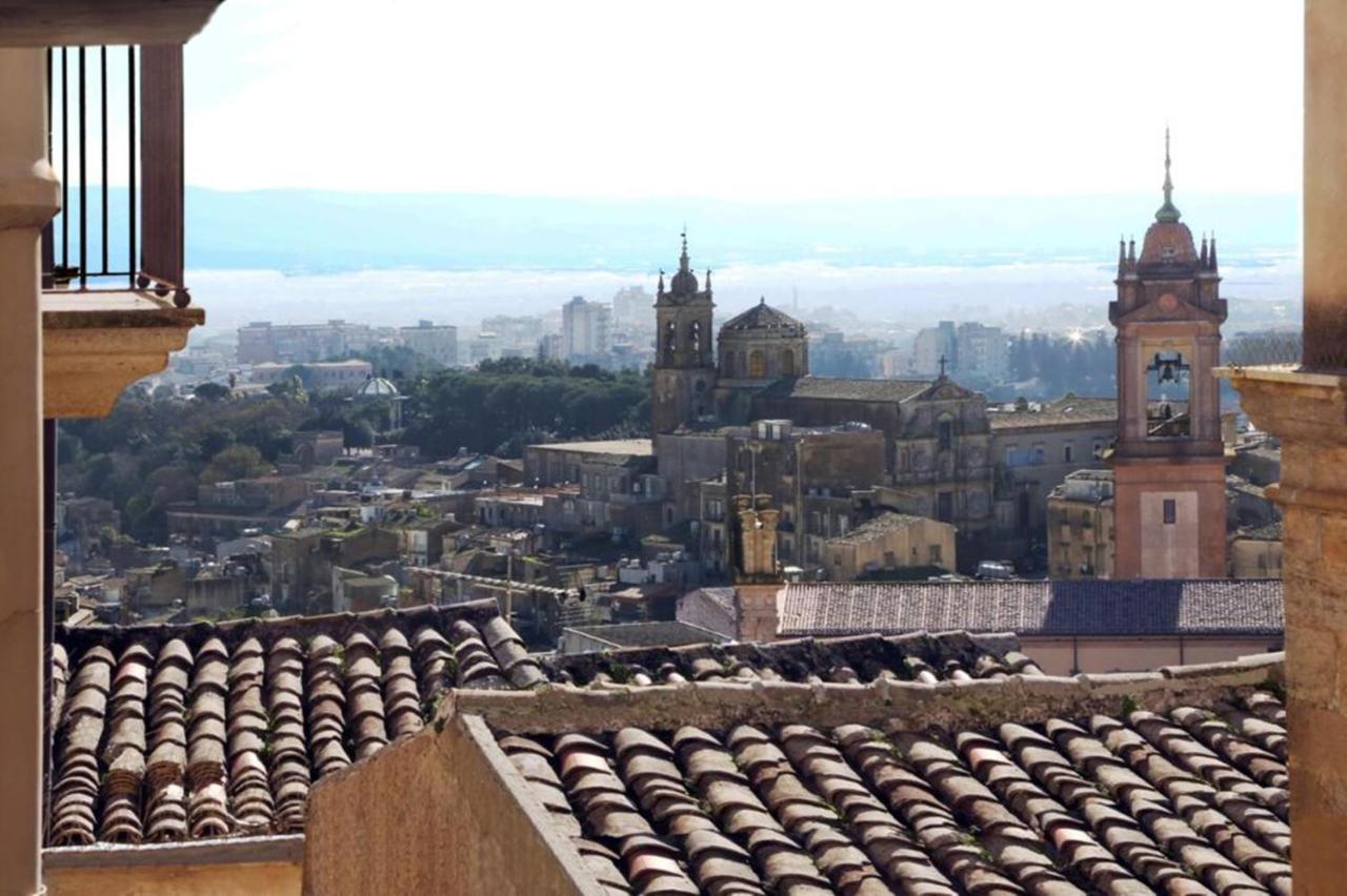 La Scalinata Home Apartment Caltagirone Kültér fotó